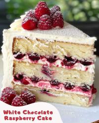 White Chocolate Raspberry Cake Recipe 🍰🍫🍇