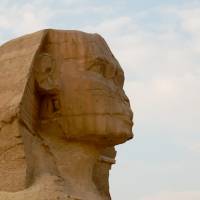 Who represents the face of the Sphinx of Giza ?