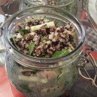 Tris di Quinoa con zucchine e rucola