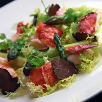 Gualtiero Marchesi: Salad of Lobster, Asparagus and Black Truffle