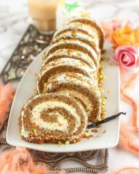 Carrot Cake Roll 🥕🍰