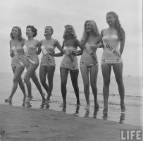 Il primo concorso di Miss Universo, 1952.