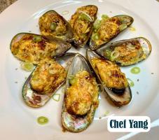 Japanese Dynamite Mussels (Modified Version)