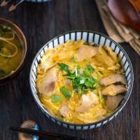 Oyakodon (Chicken and Egg Bowl) 親子丼 (with Video)