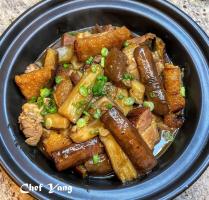 Claypot Eggplant with Roast Pork 火腩茄子煲