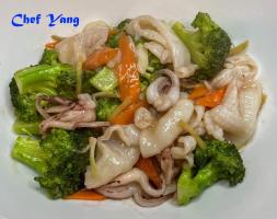 Squid with Broccoli 魷魚西蘭花