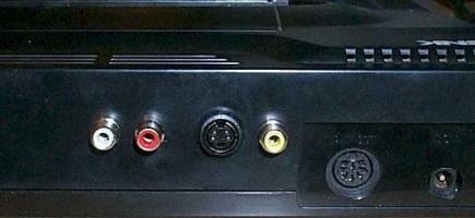 Shown here is a Neo Geo modded with S-video and A/V-stereo
