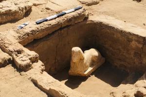 Egypt: discovered smiling Sphinx, possibly representing roman emperor Claudius