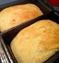 An Easy Homemade Bread - Just 5 Ingredients