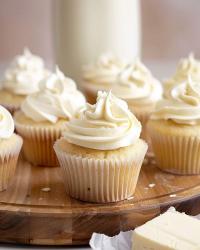 White Chocolate Cupcakes 🧁💕