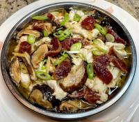 Steamed Chicken with Shiitake  Mushrooms and Chinese Sausage 東菇臘腸蒸雞