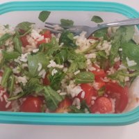 Rice Salad with Tomatoes and Arugula