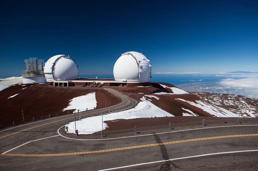 Observatory of Mauna Kei, on a mountain in the middle of the Pacific Ocean, a window to the universe