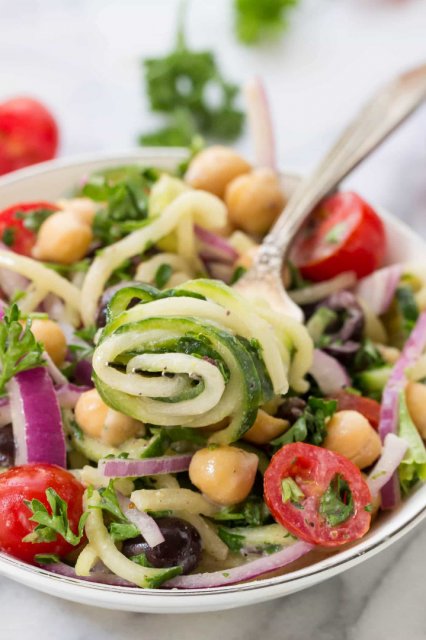 Vegan Cucumber Noodle Greek Salad (with Video) (low calories)