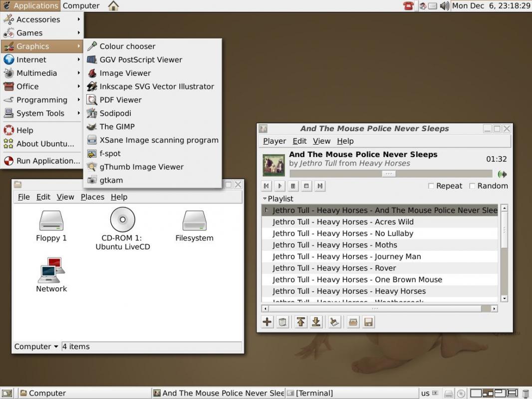 Ubuntu Warty Warthog released in 2004