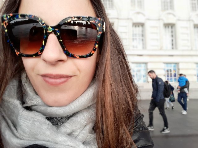 With new sunglasses....funny for london XD