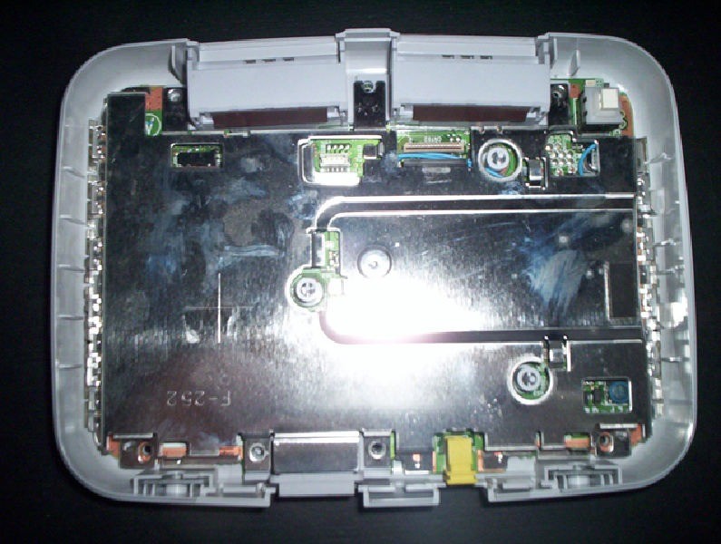How to disassemble the PSOne