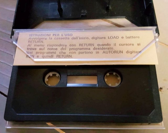 Sicilian pirate cassettes for Commodore 64