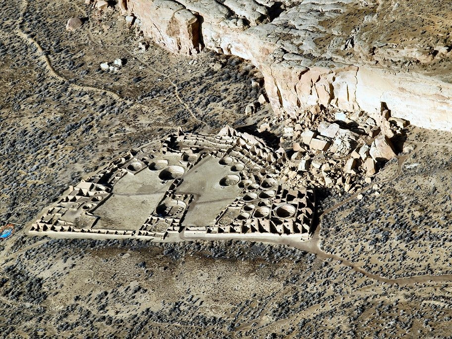 Pueblo Bonito (Aerial)