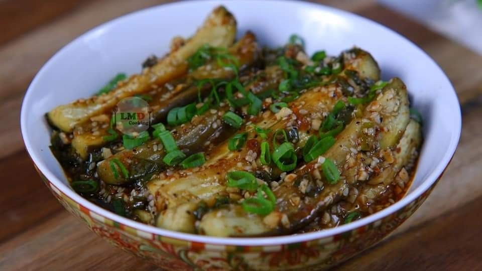 Eggplants / aubergine 🍆 Thai cooking