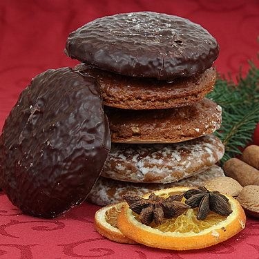 Lebkuchen, the traditional Christmas cookies from the Christkindlesmarkt in Nuremberg