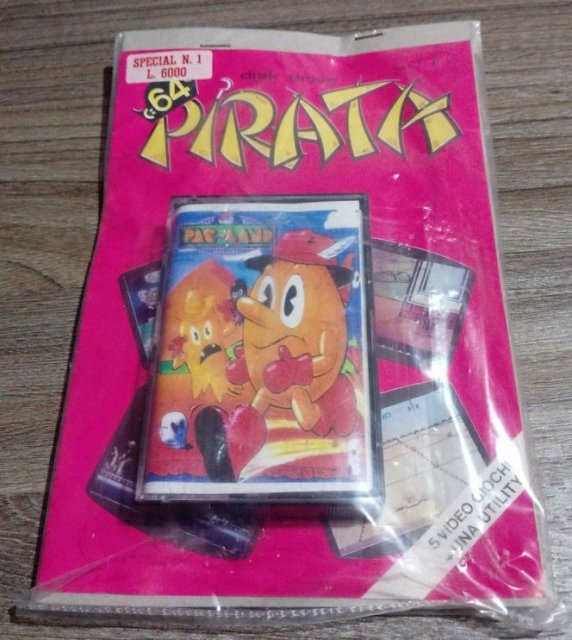 Pirata magazine with a copy of Pac-Man cassette.