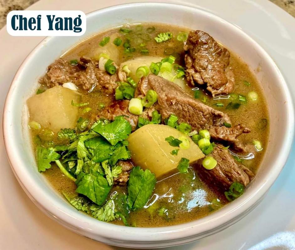 Braised Beef Stew with Daikon 蘿蔔燉牛肉 • Neperos
