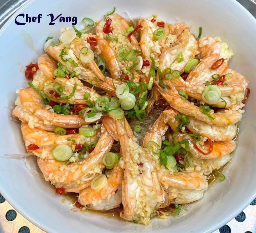 Steamed Garlic Shrimp with Cellophane noodles 蒜蓉粉絲蒸蝦