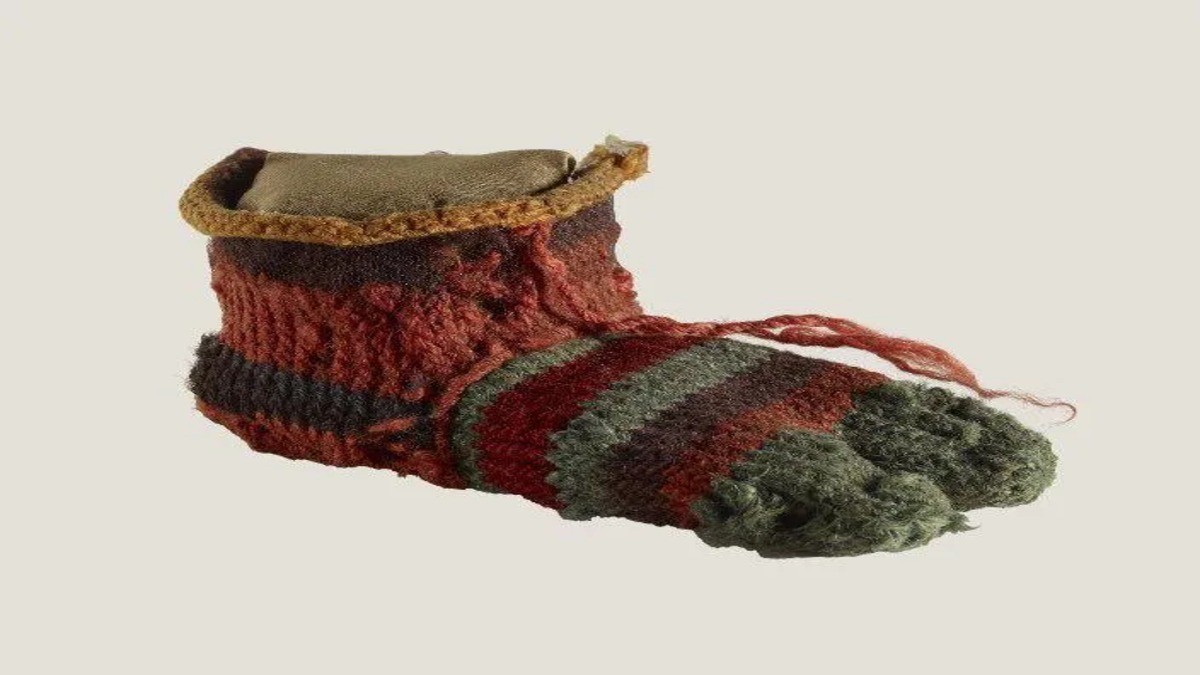 Ancient Egyptians striped sock