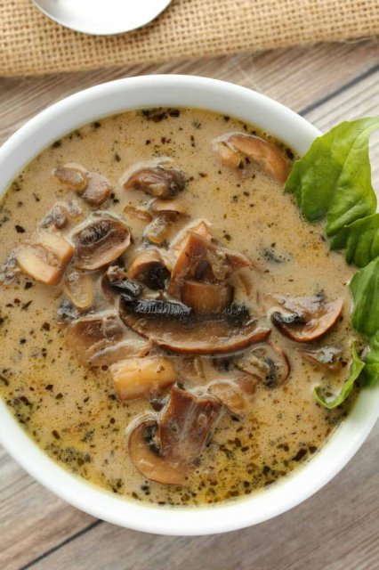 Vegan Cream of Mushroom Soup (with Video)