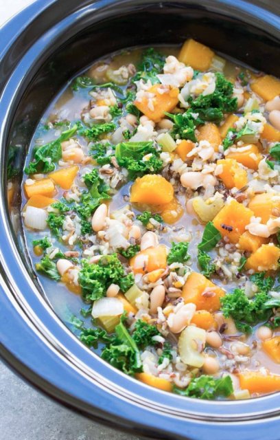 Slow Cooker Wild Rice Vegetable Soup