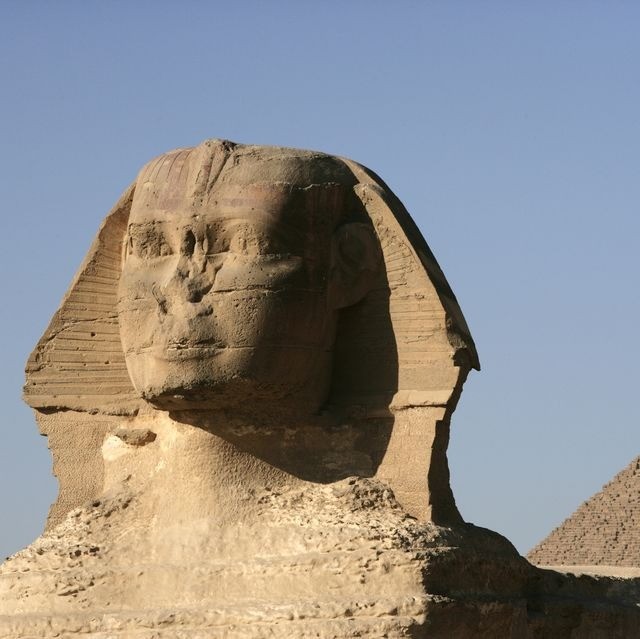 Figure 1: the sphinx, as it appears today.