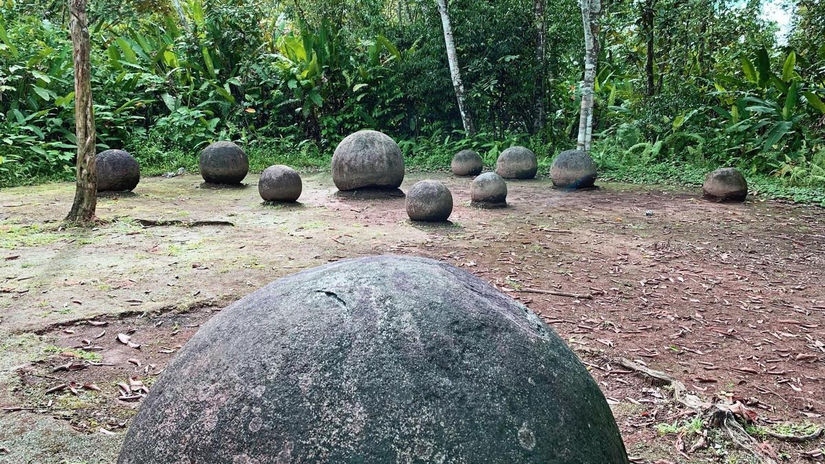 The Mysterious Stone Spheres of Costa Rica • Neperos