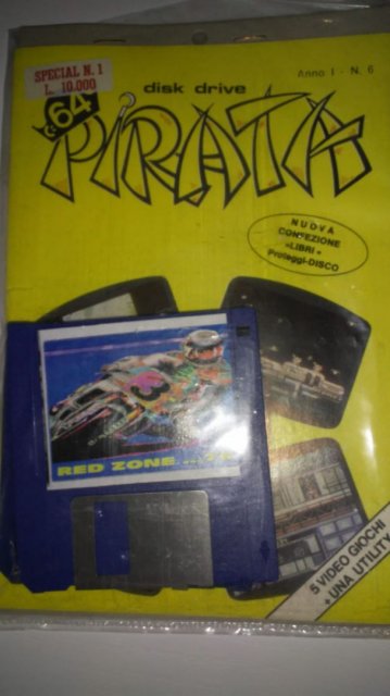 The famous cassette tape PIRATA for the Commodore 64