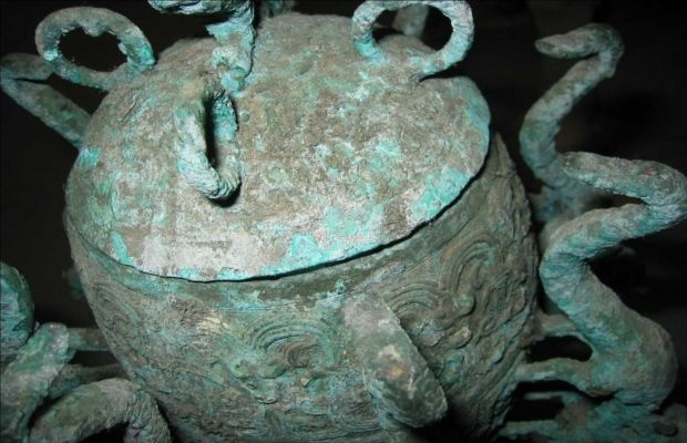 The incredible seismoscope invented 2 thousand years ago in china